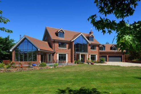 Aluminium Curtain Walling.