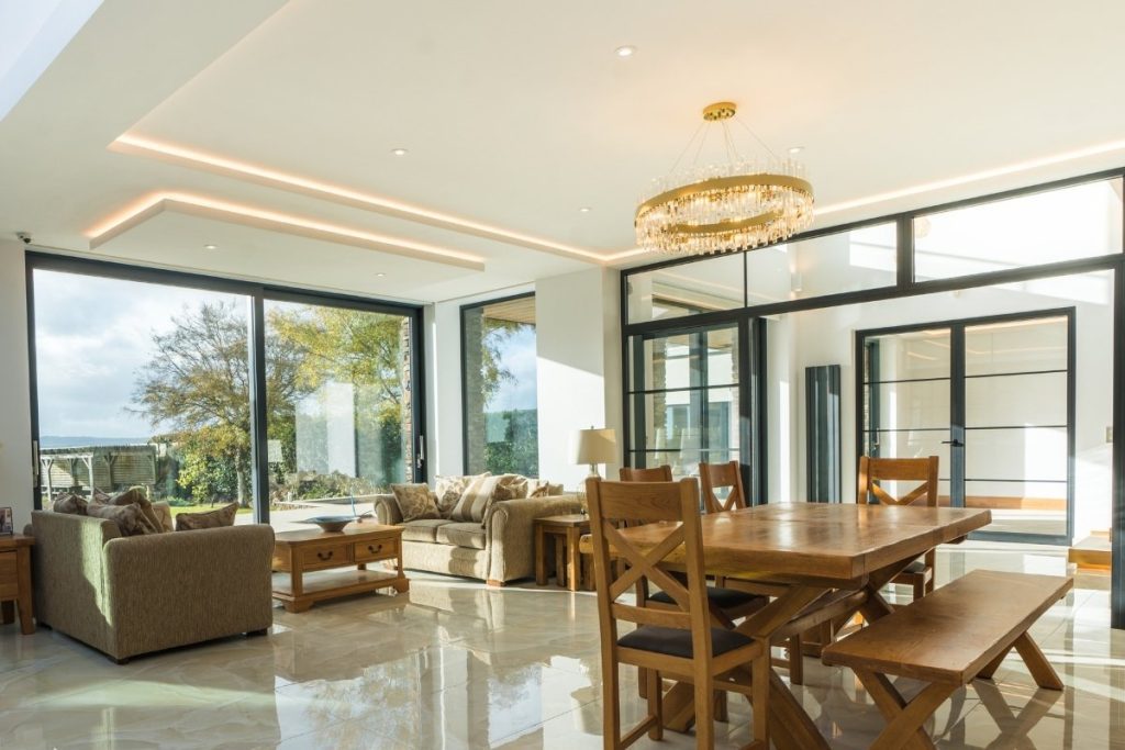 Window Fitted with Laminate Glass