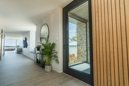 RK Doors Entrane Pivot Door