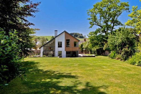 Aspect Windows aluminium window and bi-fold installation