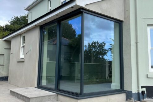 Ultraline Slim Sliding Door