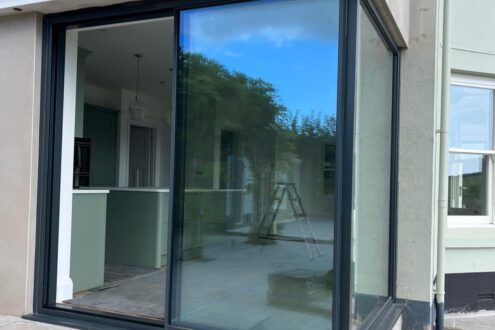 Ultraline Slim Sliding Door