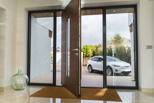 Flush Entrance Pivot Door