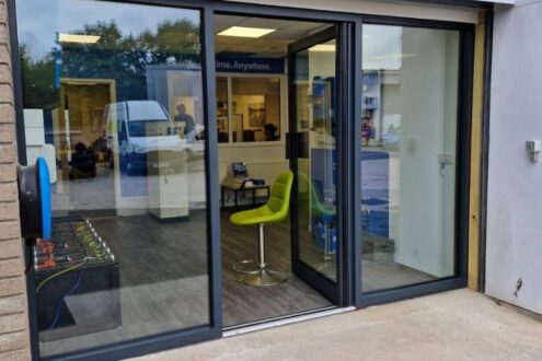 Aluminium commercial glazing